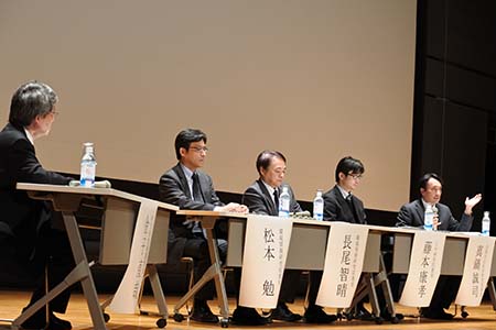 パネルディスカッションの様子 パネルディスカッションの様子